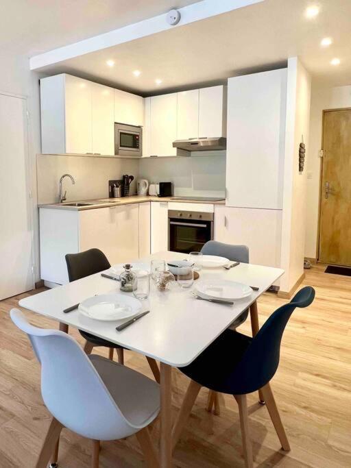 Apartmán Le Genevois - Parking Gratuit Annemasse Exteriér fotografie